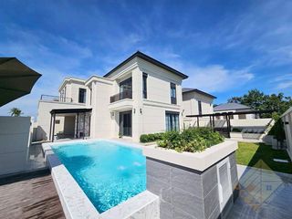 For rent and for sale 4 bedrooms house in Bang Lamung, Chonburi
