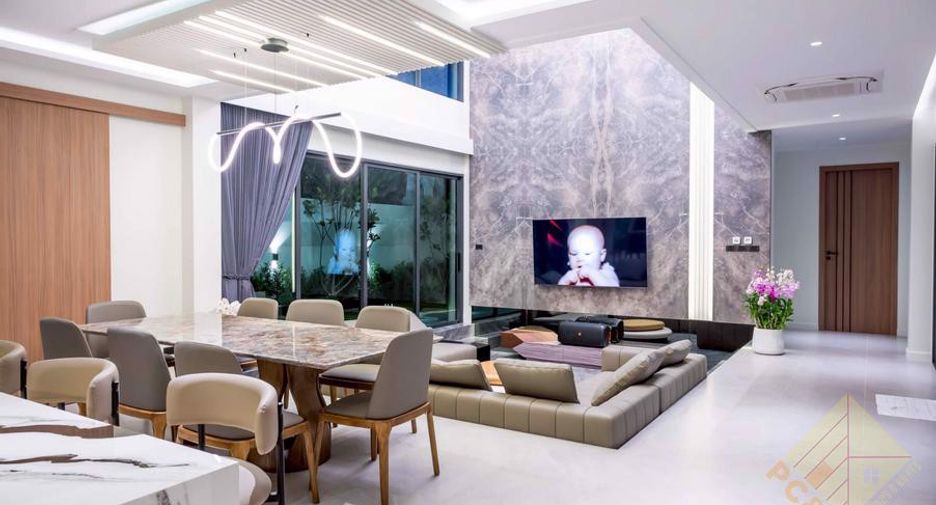 Haus zur Miete und zum Kauf mit 7 Zimmer in Sattahip, Chonburi