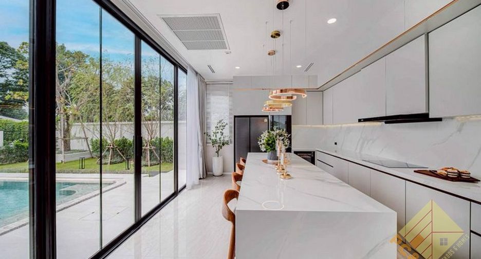Haus zur Miete und zum Kauf mit 4 Zimmer in Bang Lamung, Chonburi