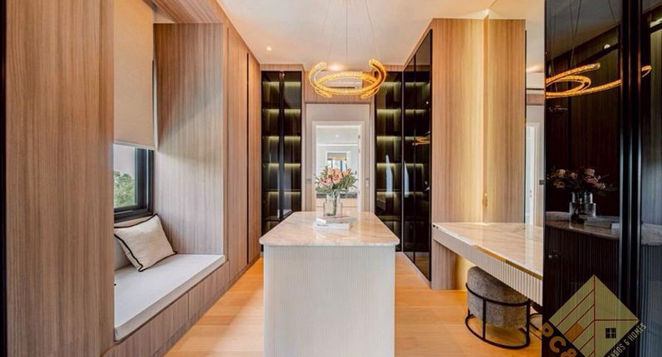 Haus zur Miete und zum Kauf mit 4 Zimmer in Bang Lamung, Chonburi