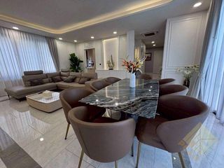 For rent and for sale 7 bedrooms house in Bang Lamung, Chonburi