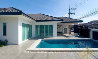 For sale 3 bedrooms house in Huay Yai, Pattaya