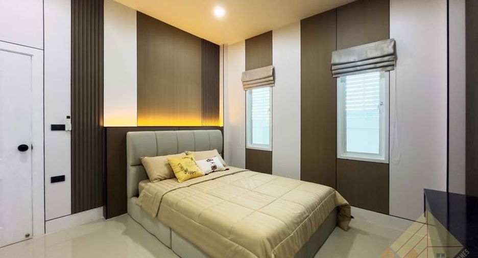 For sale 3 bedrooms house in Huay Yai, Pattaya