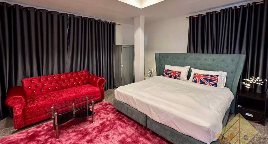 For rent 5 bedrooms house in Jomtien, Pattaya