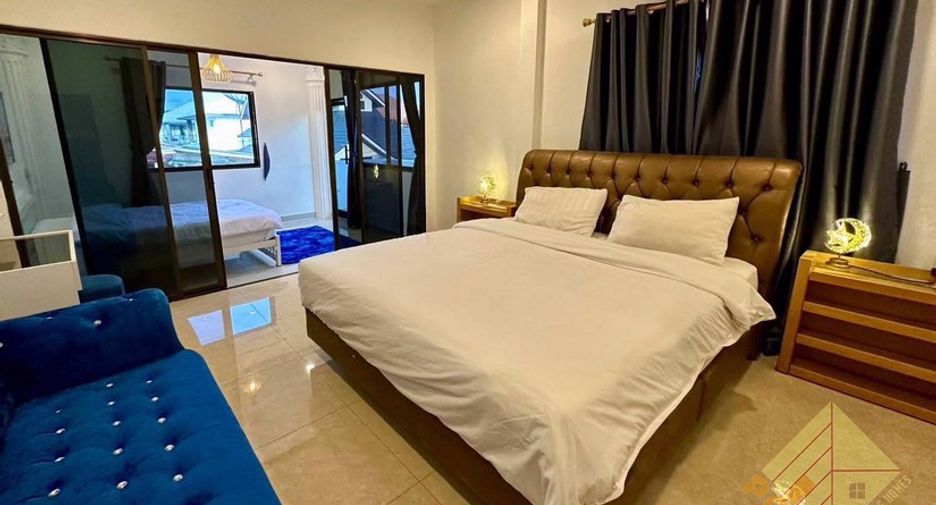 For rent 5 bedrooms house in Jomtien, Pattaya