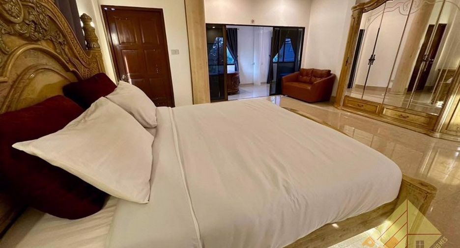 For rent 5 bedrooms house in Jomtien, Pattaya