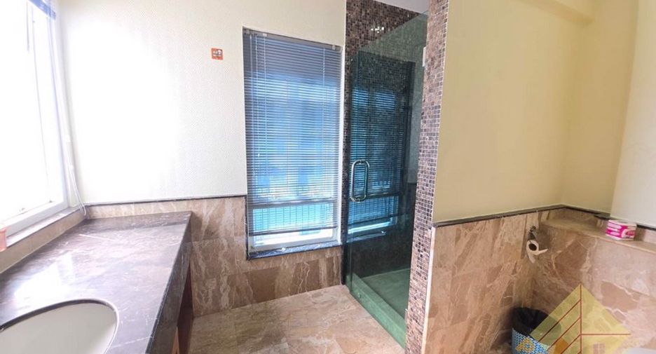 Casa en venta de 3 habitaciones en Pratumnak, Pattaya