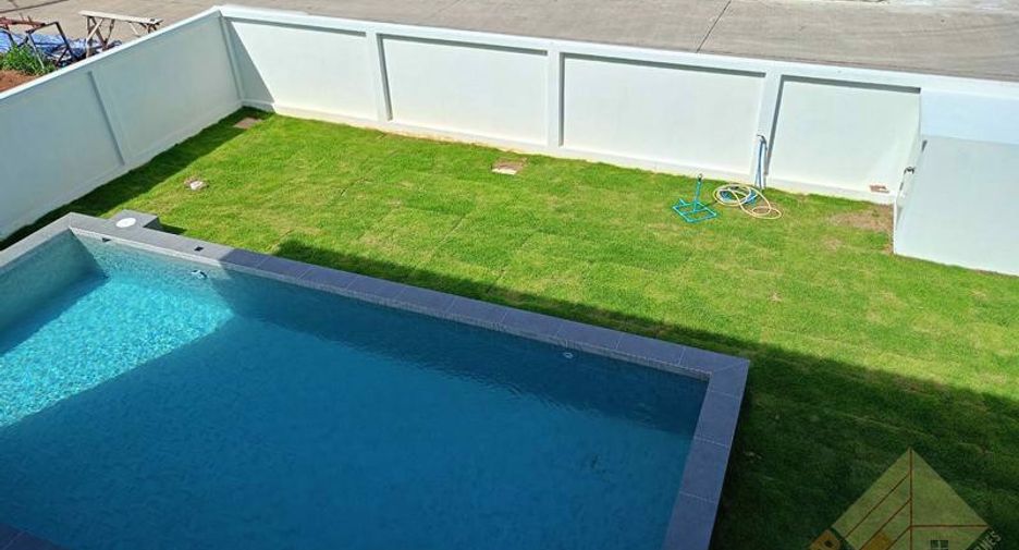 出售 4 卧室 独立屋 在 Bang Lamung, Chon Buri