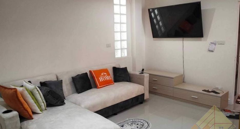 Haus zum Kauf mit 5 Zimmer in East Pattaya, Pattaya