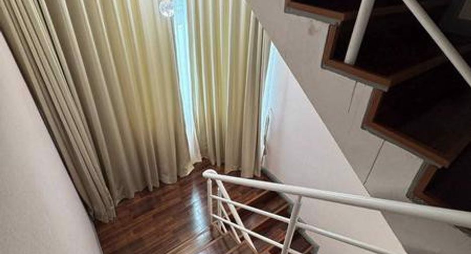 Haus zum Kauf mit 5 Zimmer in East Pattaya, Pattaya