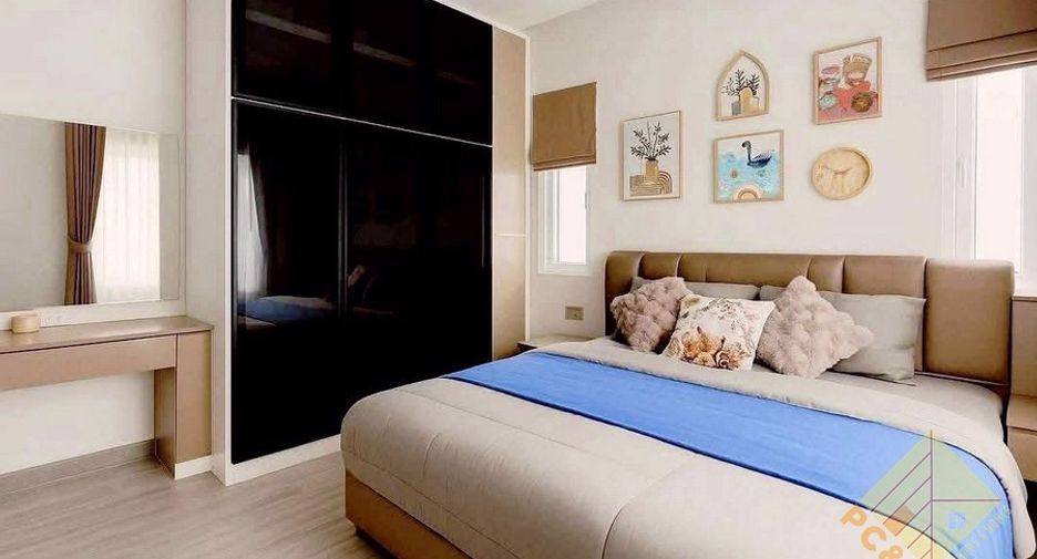 For sale 5 bedrooms house in East Pattaya, Pattaya