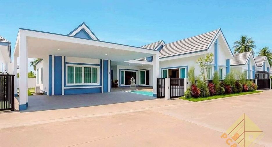 For sale 5 bedrooms house in East Pattaya, Pattaya