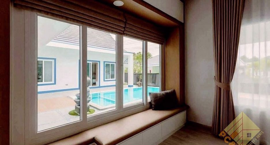 For sale 5 bedrooms house in East Pattaya, Pattaya