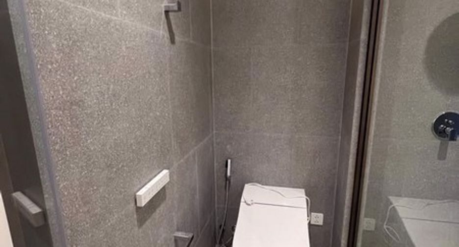 For rent 2 bedrooms condo in North Pattaya, Pattaya