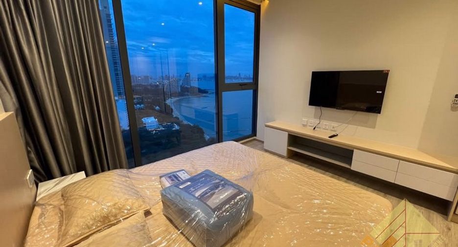For rent 2 bedrooms condo in North Pattaya, Pattaya