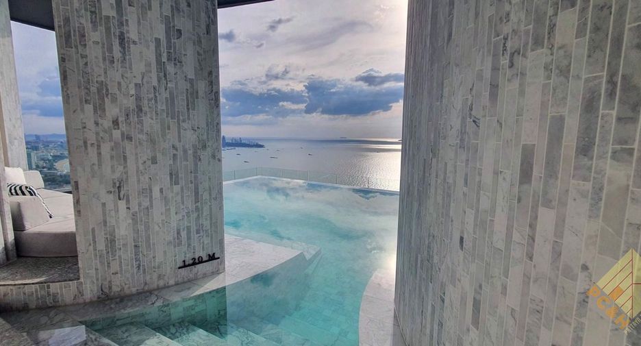 For rent 2 bedrooms condo in North Pattaya, Pattaya