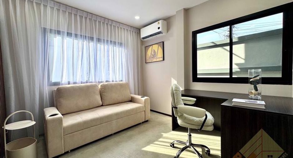 Casa en venta de 5 habitaciones en East Pattaya, Pattaya