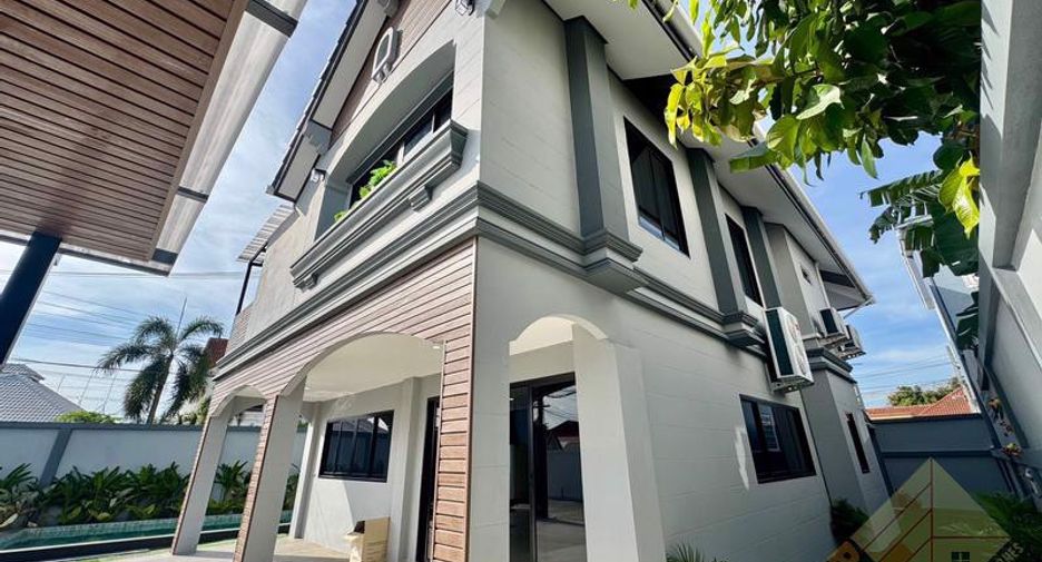 Casa en venta de 5 habitaciones en East Pattaya, Pattaya
