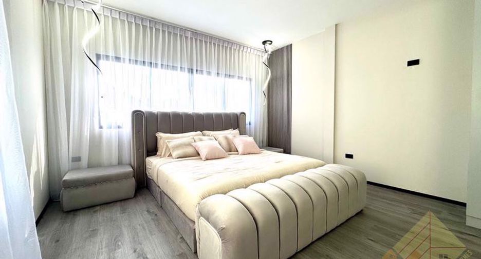Casa en venta de 5 habitaciones en East Pattaya, Pattaya
