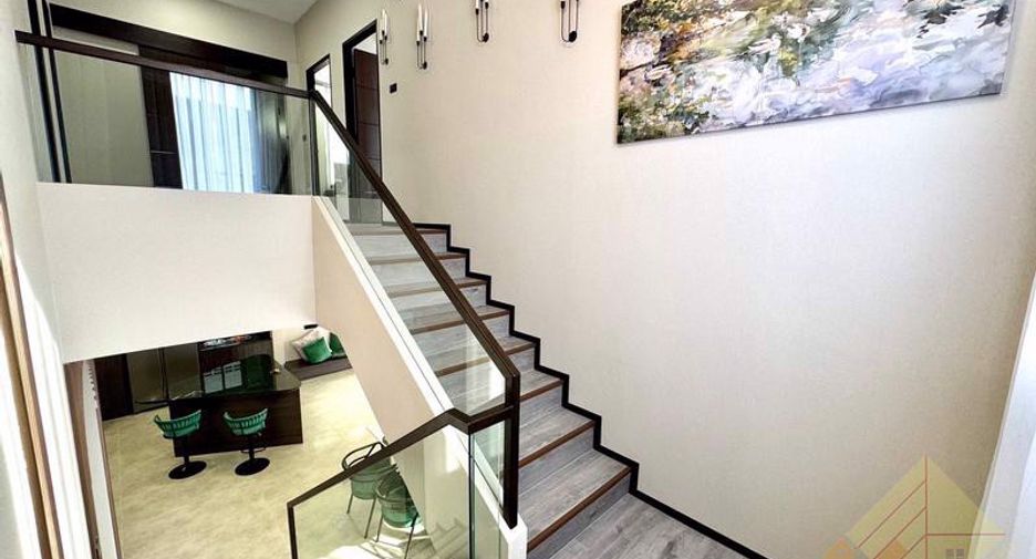 Casa en venta de 5 habitaciones en East Pattaya, Pattaya