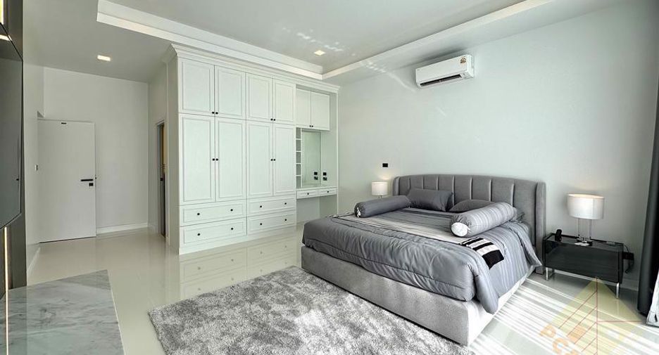 À vendre 3 chambres maison à Huay Yai, Pattaya