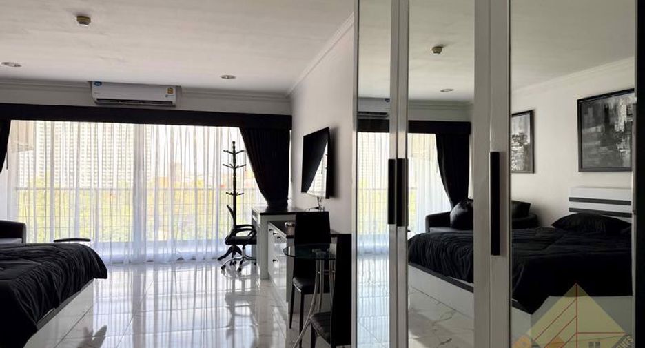 For sale 1 bed condo in South Pattaya, Pattaya