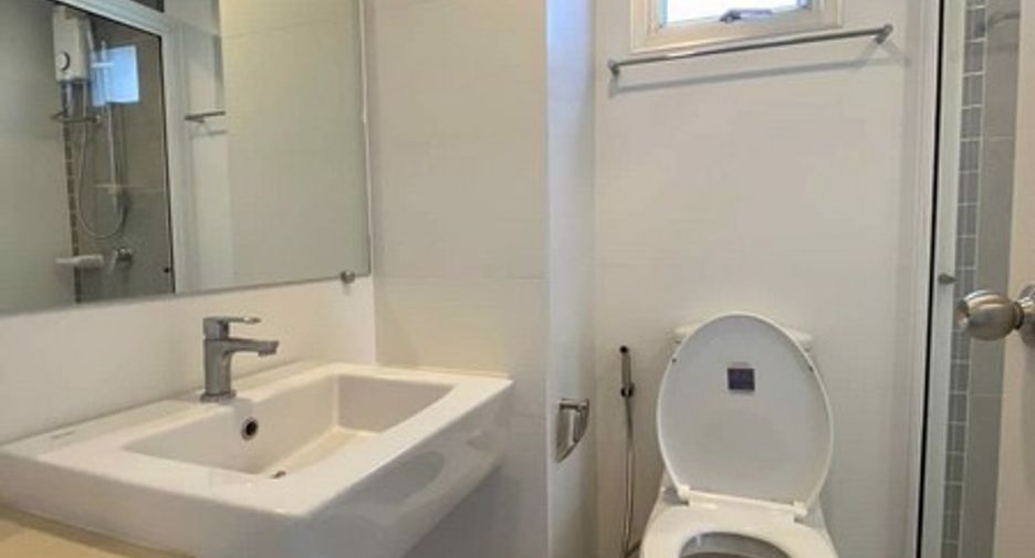For sale 3 bedrooms condo 