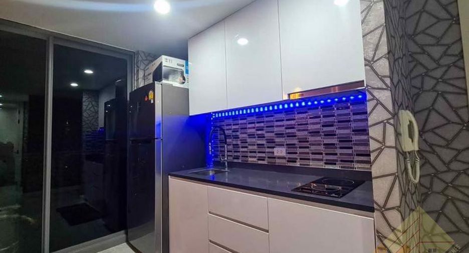 For sale 2 ベッドルーム condo in Pratumnak, Pattaya