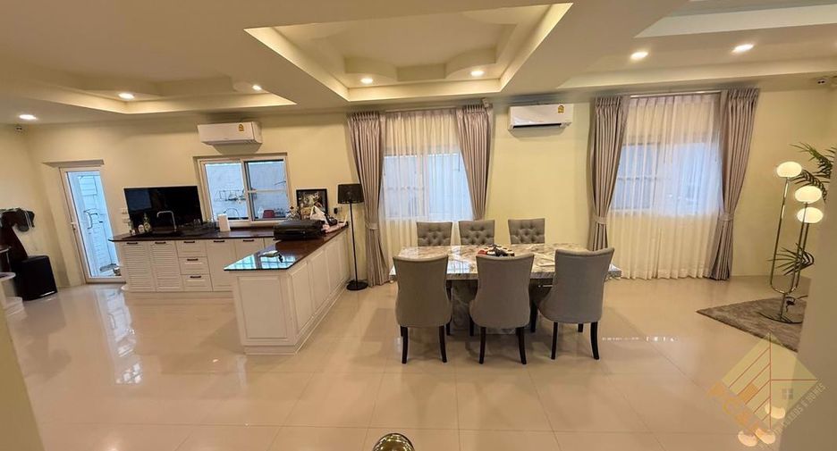 For sale 3 bedrooms house in South Pattaya, Pattaya