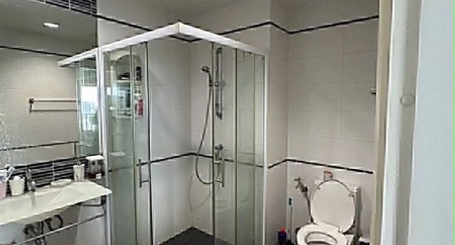 For sale 1 bed condo in Central Pattaya, Pattaya