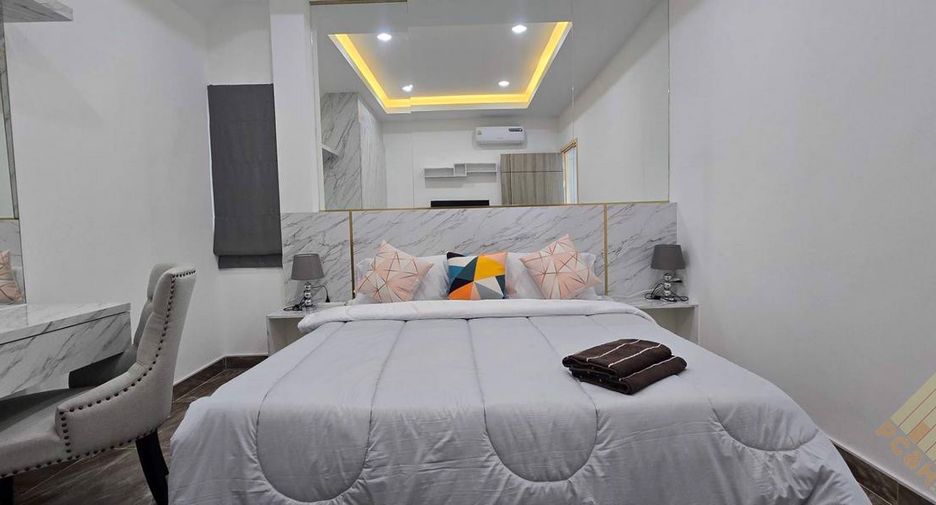For rent 5 bedrooms house in Jomtien, Pattaya