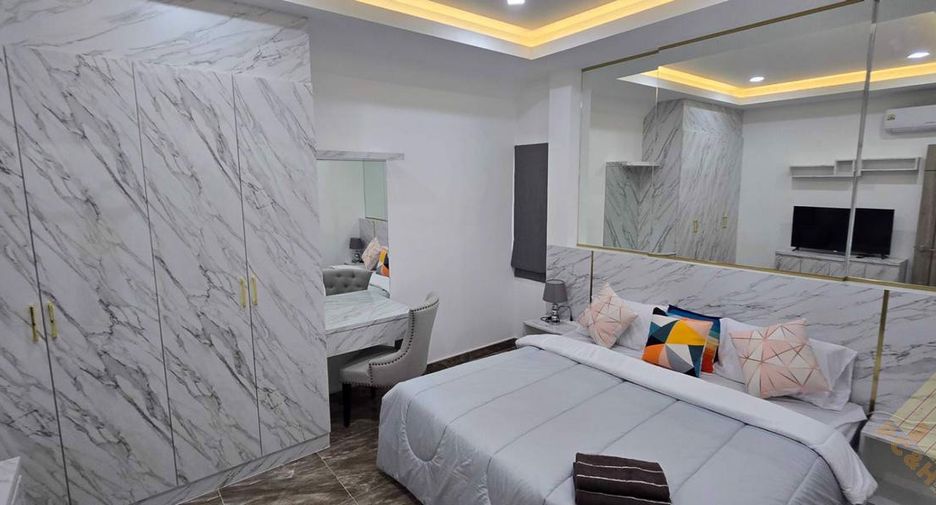 For rent 5 bedrooms house in Jomtien, Pattaya