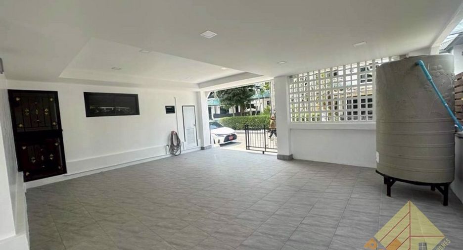 ขาย 4 ห้องนอน บ้านเดี่ยว ใน สัตหีบ, ชลบุรี