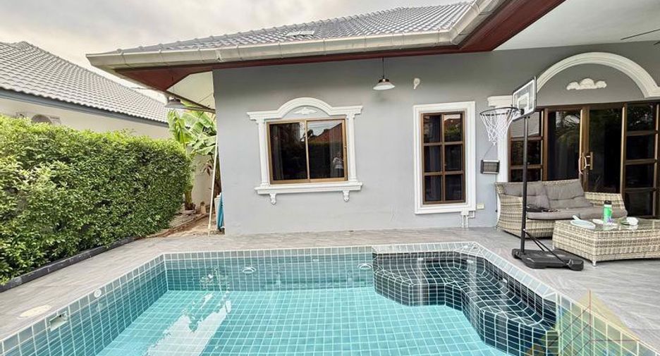 For sale 3 bedrooms house in Jomtien, Pattaya