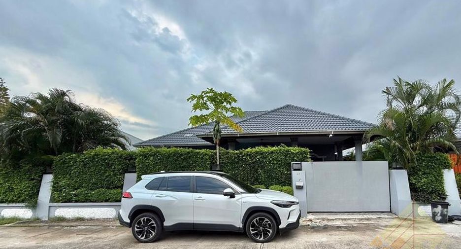 For sale 3 bedrooms house in Jomtien, Pattaya