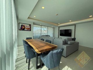 For rent and for sale 3 bedrooms condo in Bang Lamung, Chonburi