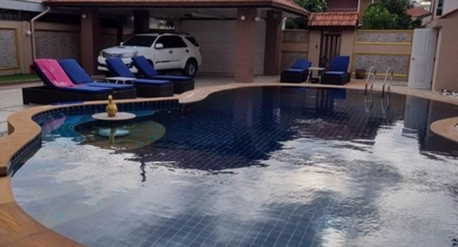 For sale 5 bedrooms house in South Pattaya, Pattaya