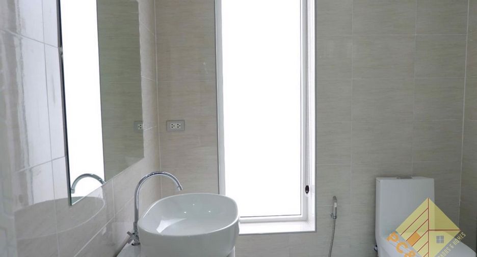 Haus zum Kauf mit 4 Zimmer in East Pattaya, Pattaya