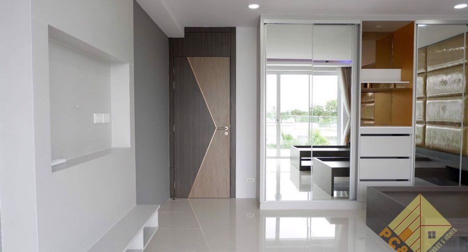 Haus zum Kauf mit 4 Zimmer in East Pattaya, Pattaya