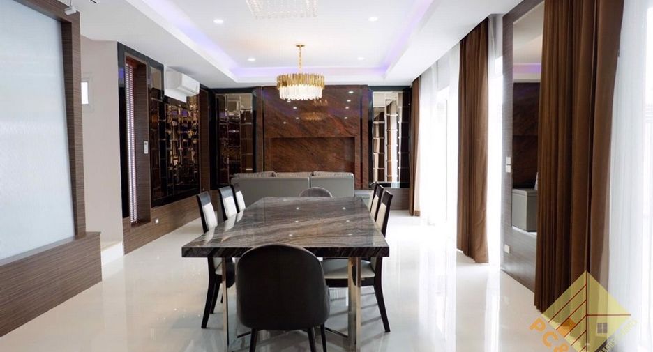 Haus zum Kauf mit 4 Zimmer in East Pattaya, Pattaya