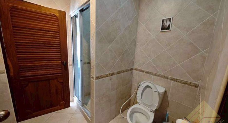 Casa en venta de 3 habitaciones en Pratumnak, Pattaya