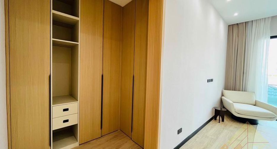 Haus zum Kauf mit 5 Zimmer in Jomtien, Pattaya