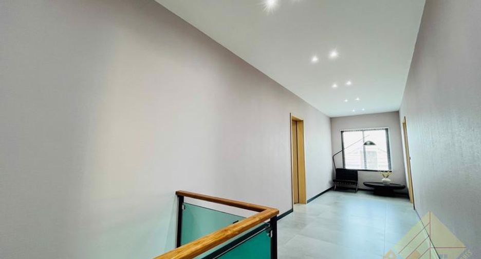 Haus zum Kauf mit 5 Zimmer in Jomtien, Pattaya