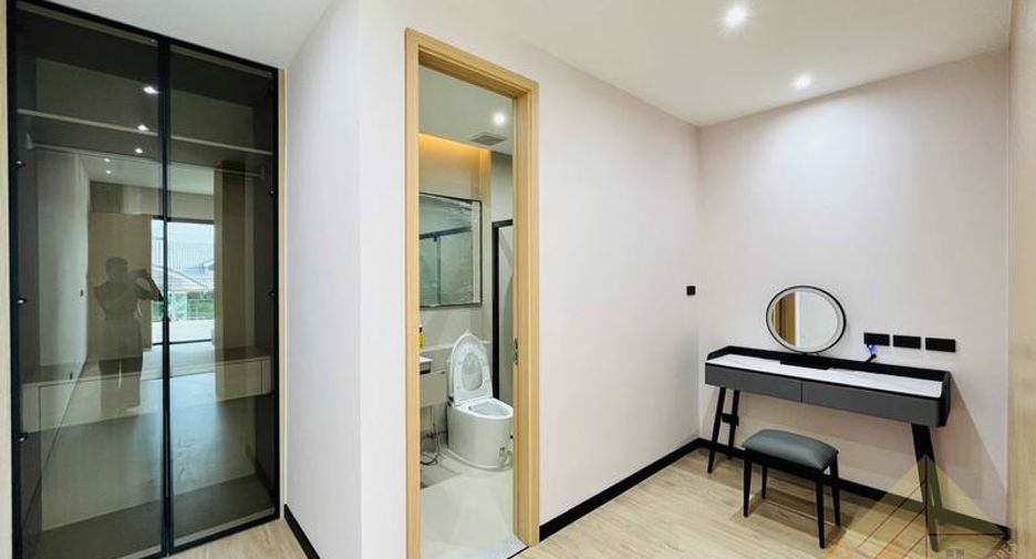 Haus zum Kauf mit 5 Zimmer in Jomtien, Pattaya