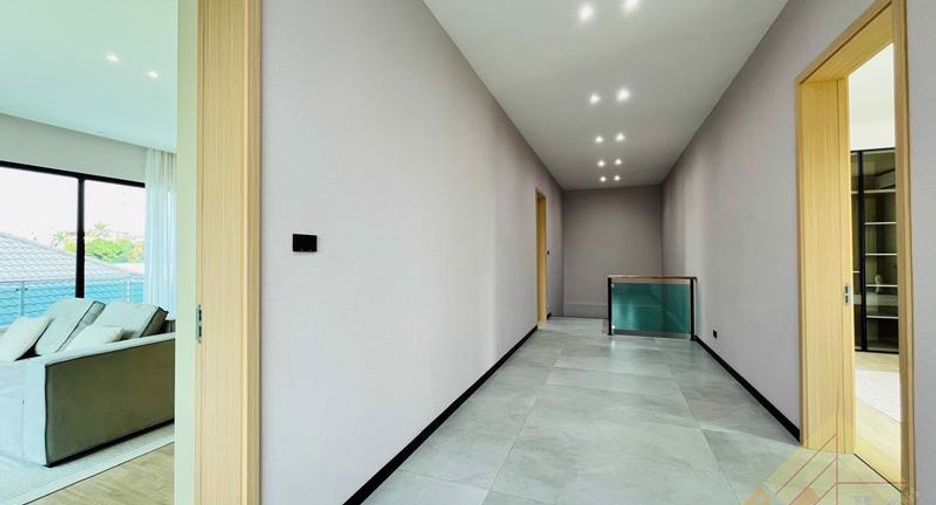 Haus zum Kauf mit 5 Zimmer in Jomtien, Pattaya