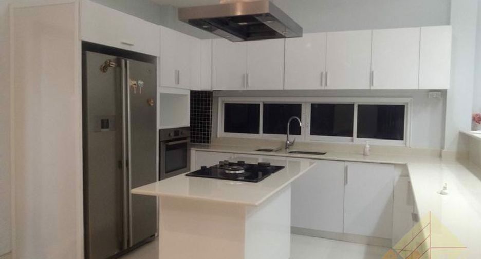 For sale 3 ベッドルーム house in East Pattaya, Pattaya