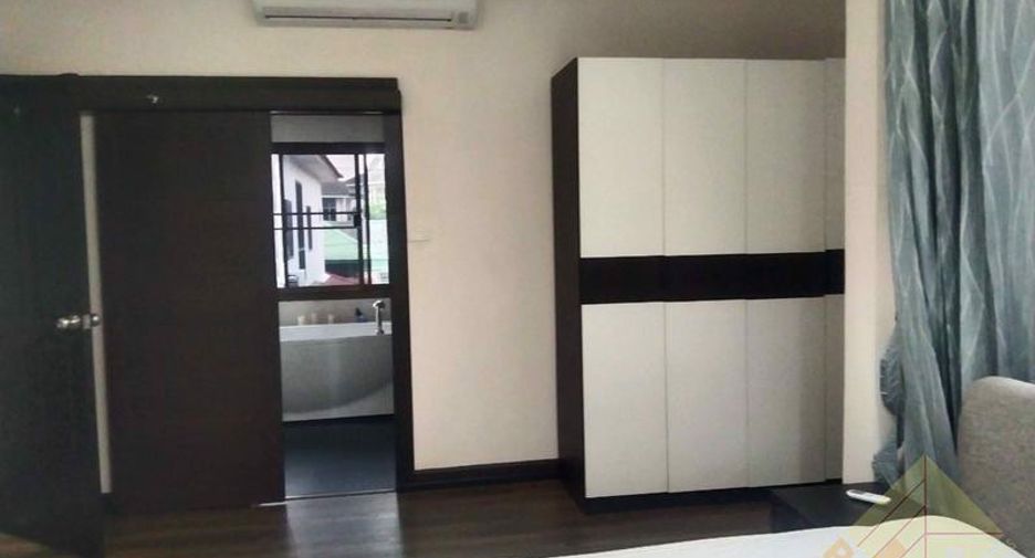For sale 3 ベッドルーム house in East Pattaya, Pattaya