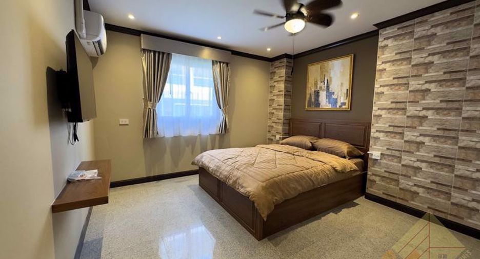 À vendre 2 chambres condo à South Pattaya, Pattaya