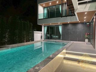 Haus zur Miete mit 4 Zimmer in Bang Lamung, Chonburi