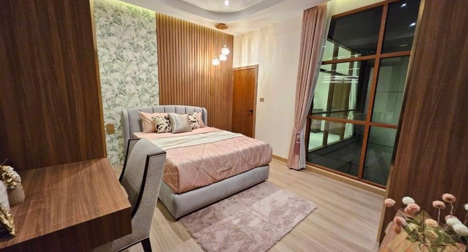 For rent 5 bedrooms house in East Pattaya, Pattaya